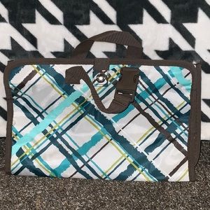 Hanging jewelry organizer